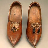 paul gauguin wooden shoes